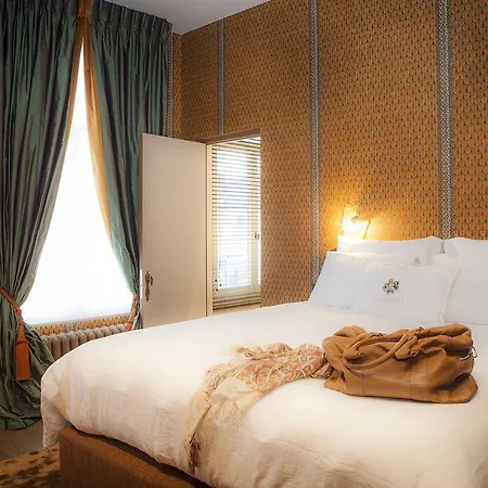 Cabosse, Boutique Palace &
